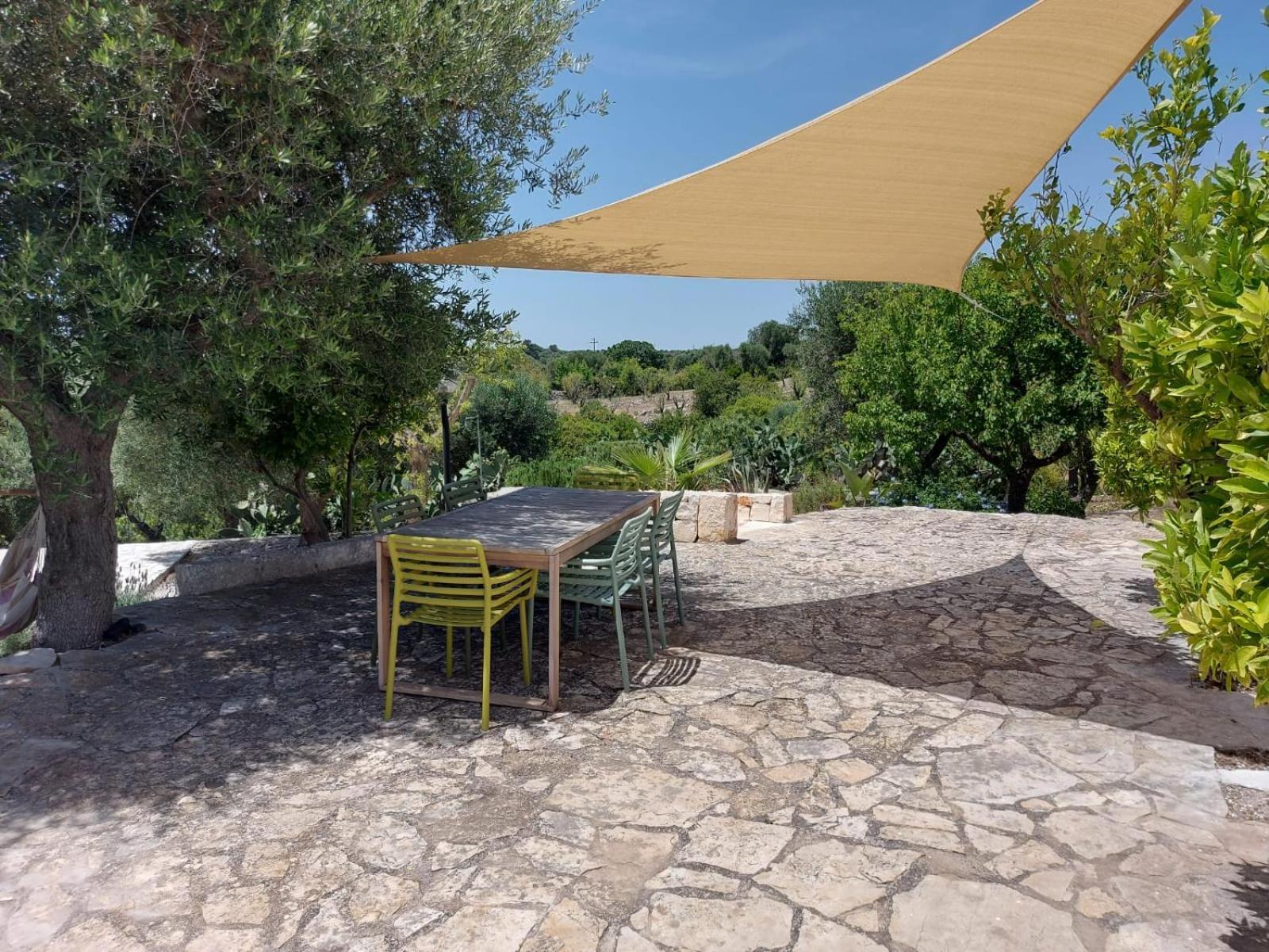 Casa Giuliveto - Charmantes Ferienhaus Mit Privatpool In Olivenhain Ostuni Eksteriør bilde