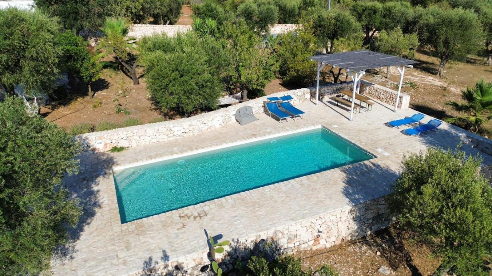 Casa Giuliveto - Charmantes Ferienhaus Mit Privatpool In Olivenhain Ostuni Eksteriør bilde
